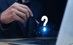 如一颗投入安静湖面的石子